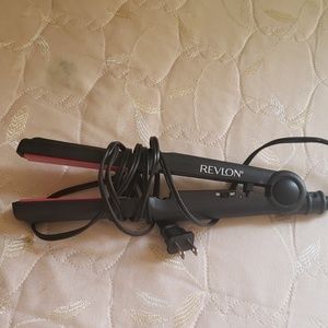 Revlon Hair straightner